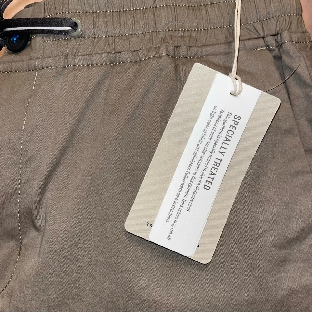Tommy Bahama khaki elastic waistband drawstring shorts, BRAND NEW